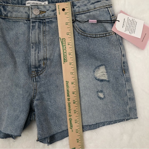 AVEC LES FILLES JEAN SHORTS SIZE 29 HIGH WAIST RAW HEM DISTRESSED NWT - Picture 10 of 14